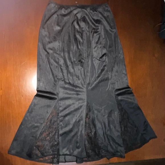 Vive La Difference Long Maxi Black Slip M/6 - Picture 1 of 8